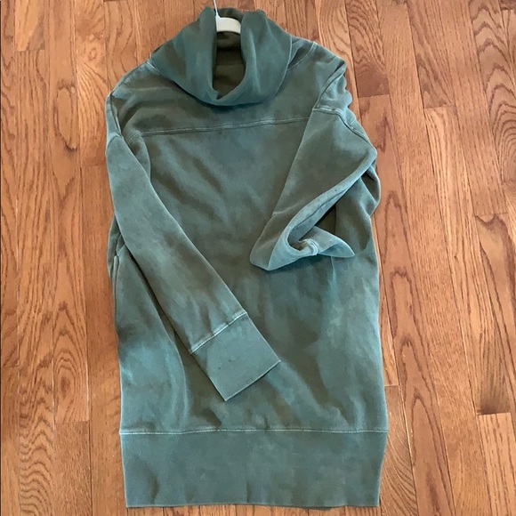 Warm sweater dress. Go-to in the fall! - Picture 4 of 4